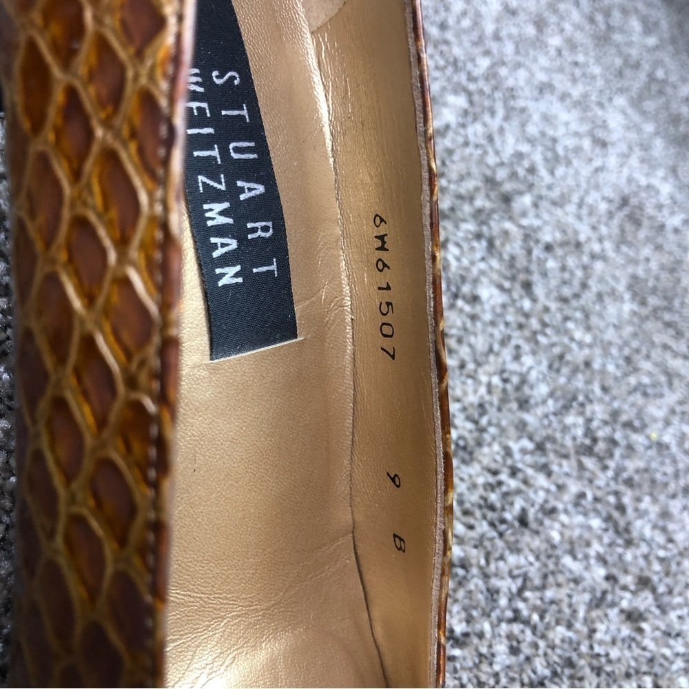 Stuart Weitzman Snakeskin Print Heels Size 9 2.5”… - image 2